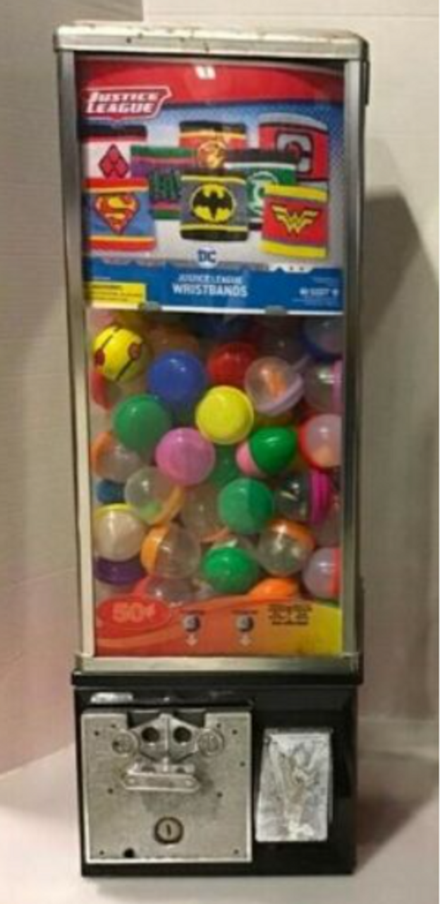 Illustrative example of 2 inch vending machine capsules