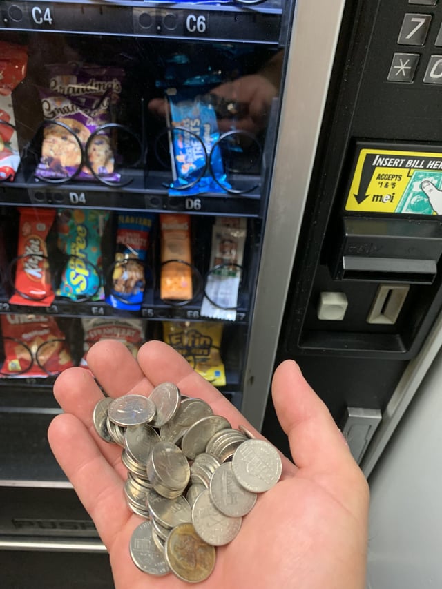 Illustrative example of does vending machine give change