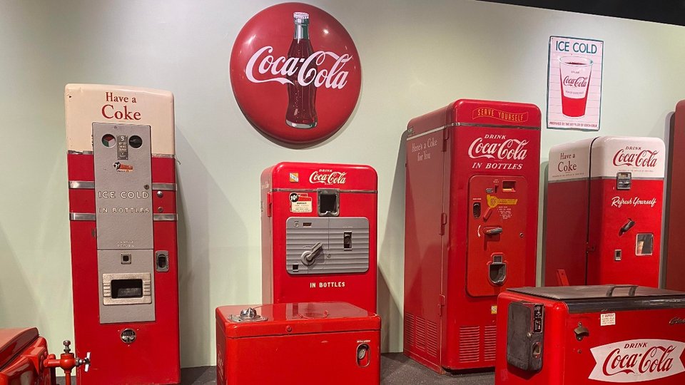 Illustrative example of old coke vending machine