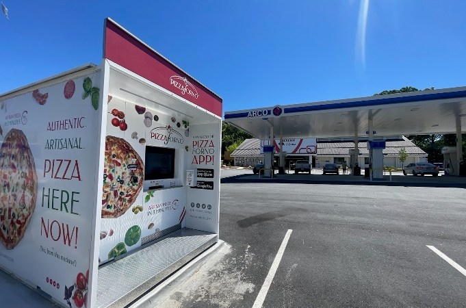Illustrative example of pizza vending machine atlanta