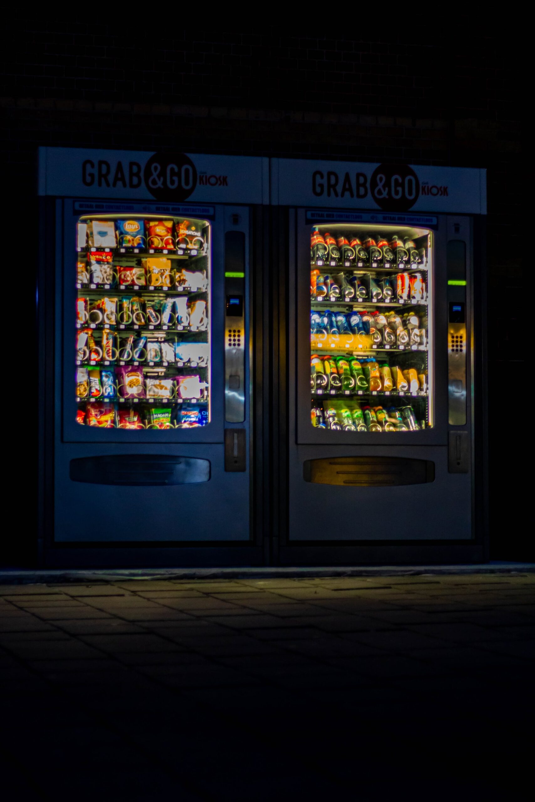 Illustrative example of vending machine cage