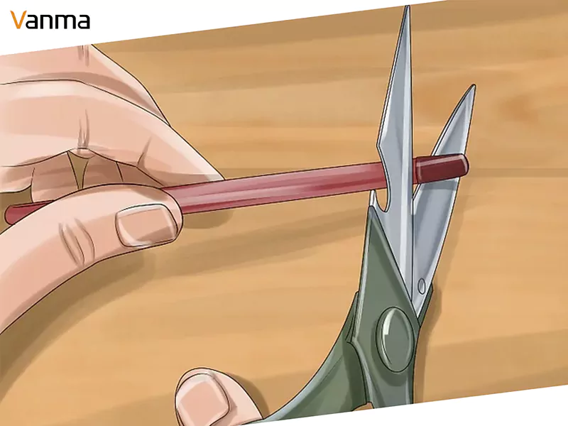 Illustrative example of vending machine lock pick