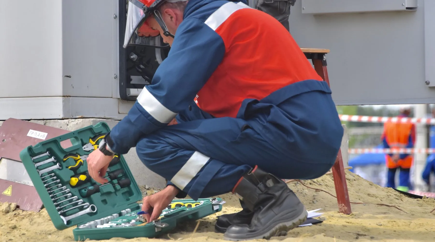 Illustrative example of vending machine maintenance