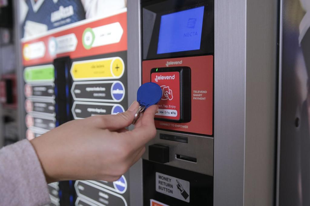 Illustrative example of vending machine payment system